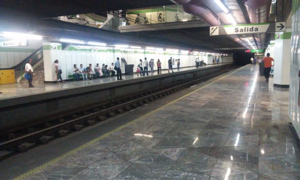 Interiores del Metro de Monterrey