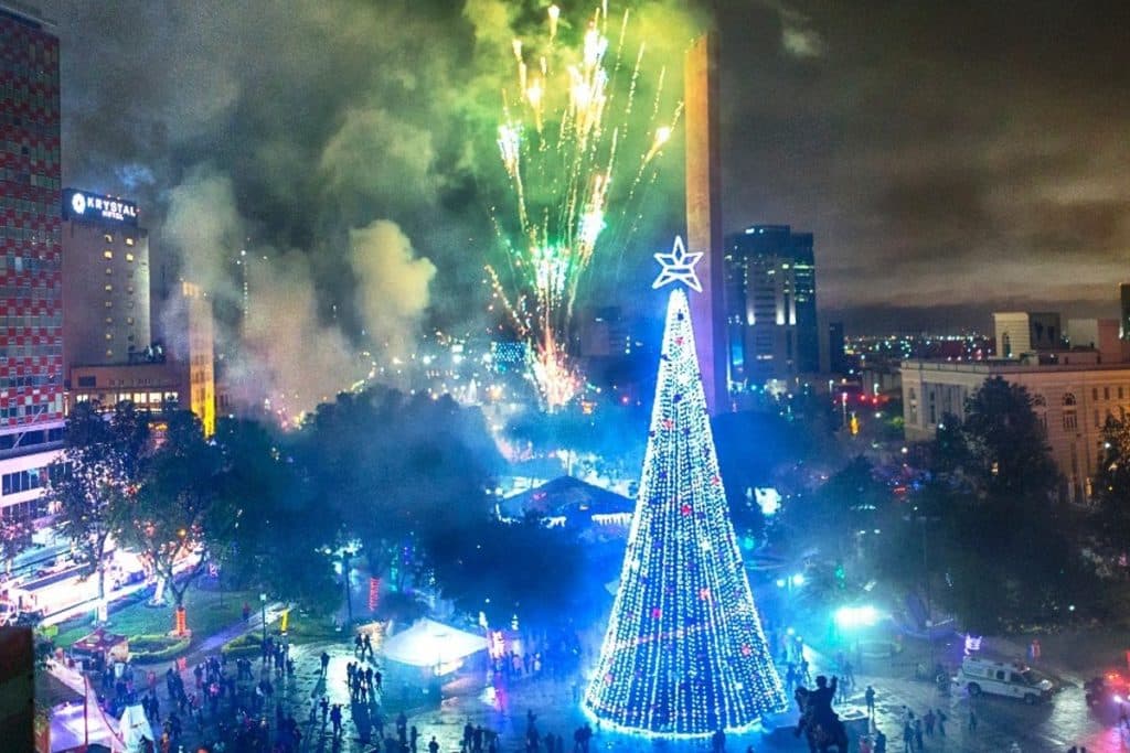 Prepárate para el encendido del pino navideño en Monterrey 2022